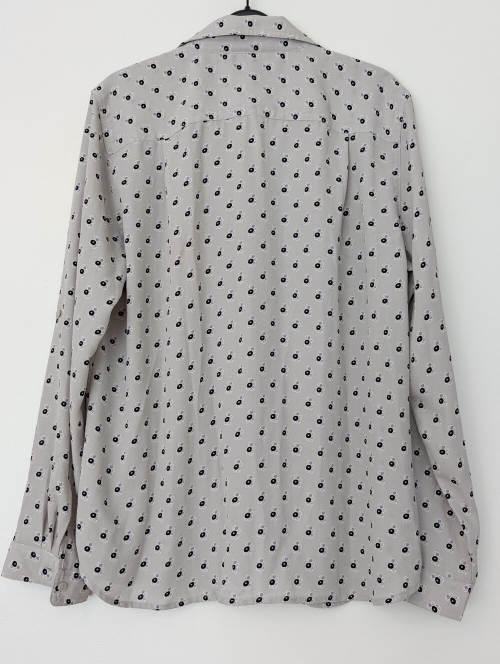 Loft Light Gray Printed Button-Down Shirt - Women - Picture 7 of 8